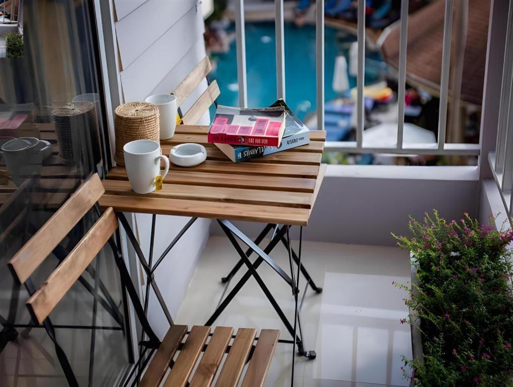 Anchor Boutique House Hotel Patong Exterior photo